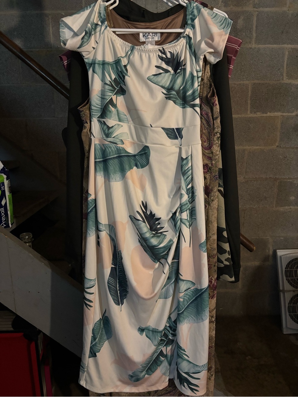 Source Unknown Cream Midi Dress with Green Tropical Leaf Print